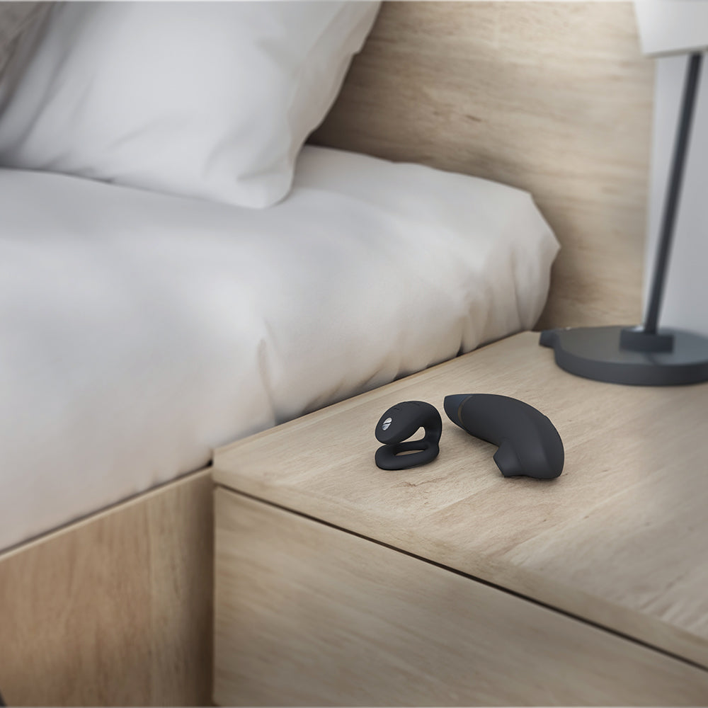 Womanizer x We-Vibe Lust & Luxury Collection Black